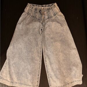 Eesome Light Blue Denim Pants with Button Detail